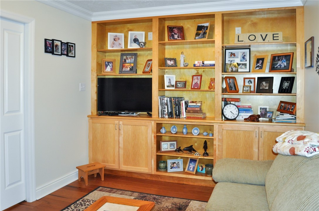 105 Kilowen Square 105