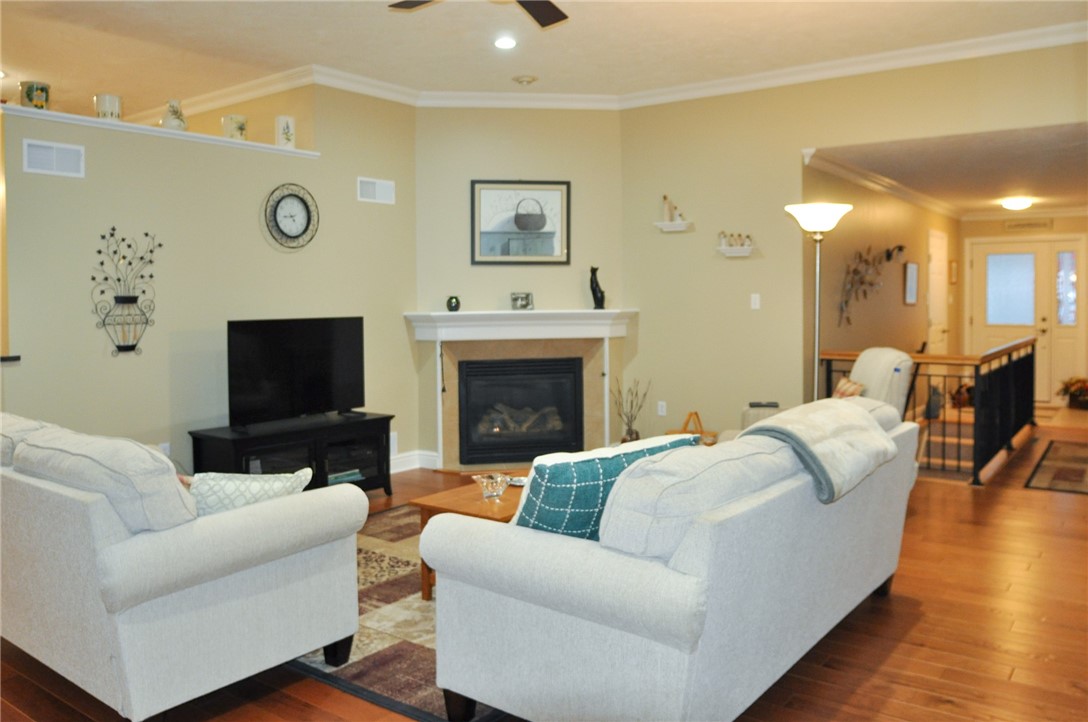 105 Kilowen Square 105