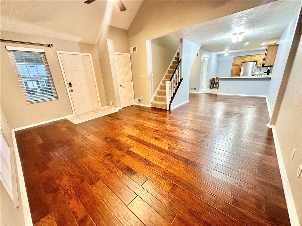 107 Overview Dr