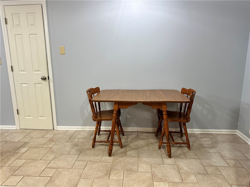 107 Overview Dr