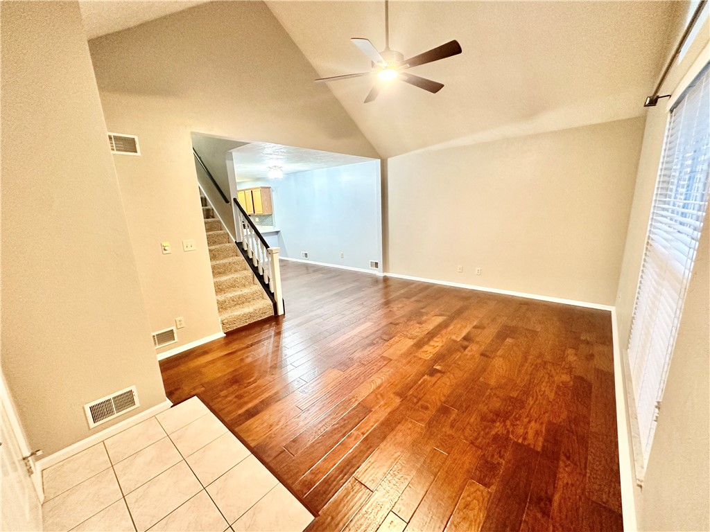 107 Overview Dr