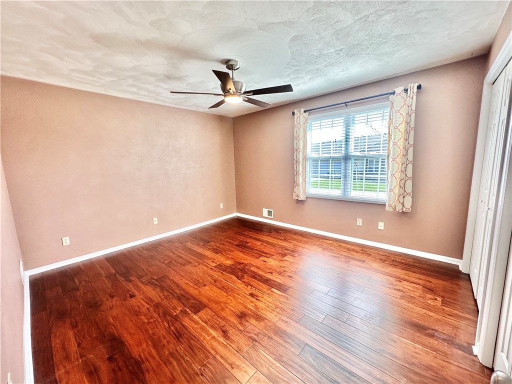 107 Overview Dr