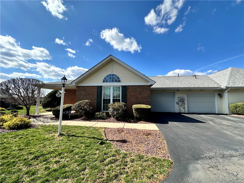 107 Overview Dr