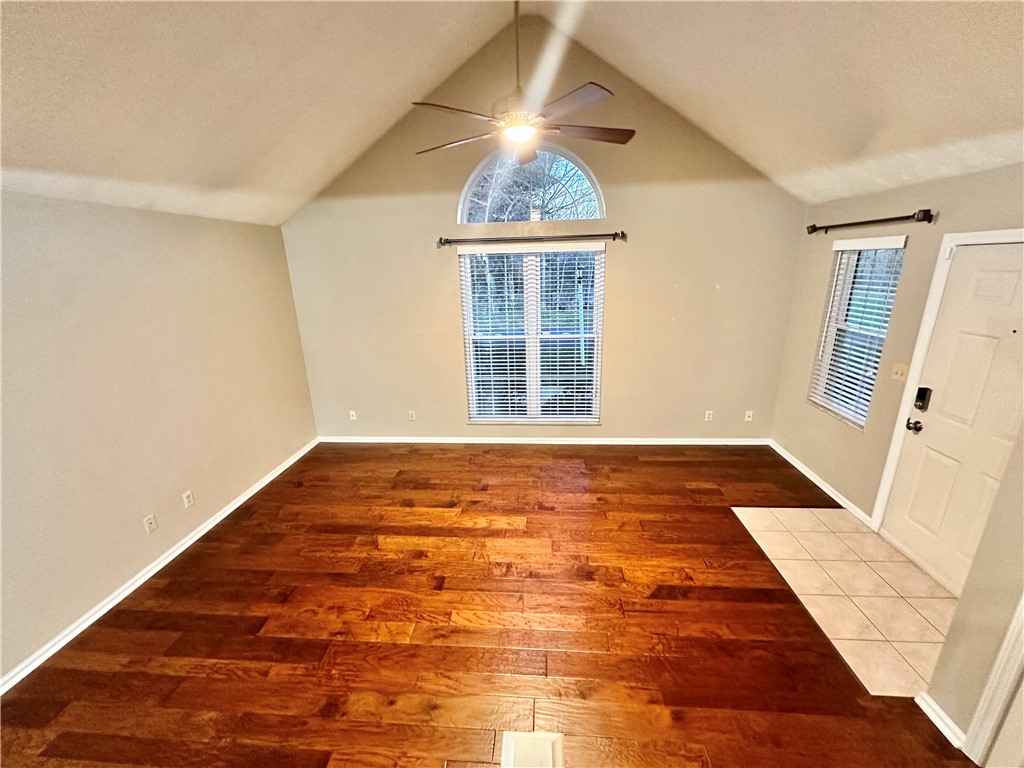 107 Overview Dr