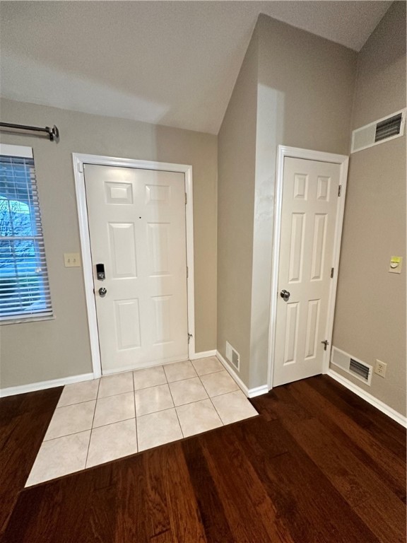 107 Overview Dr