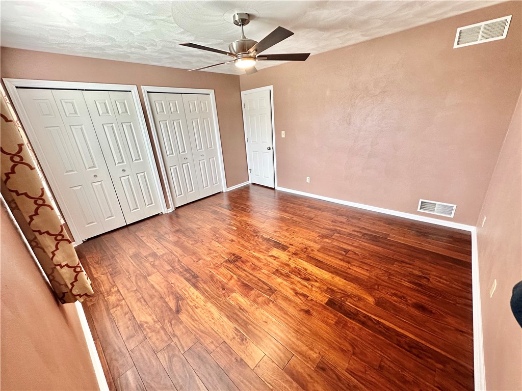 107 Overview Dr