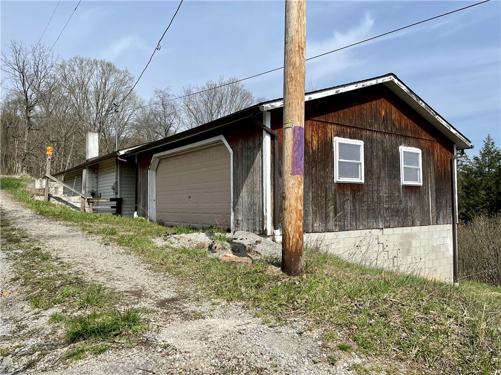 312 Woodchuck Lane