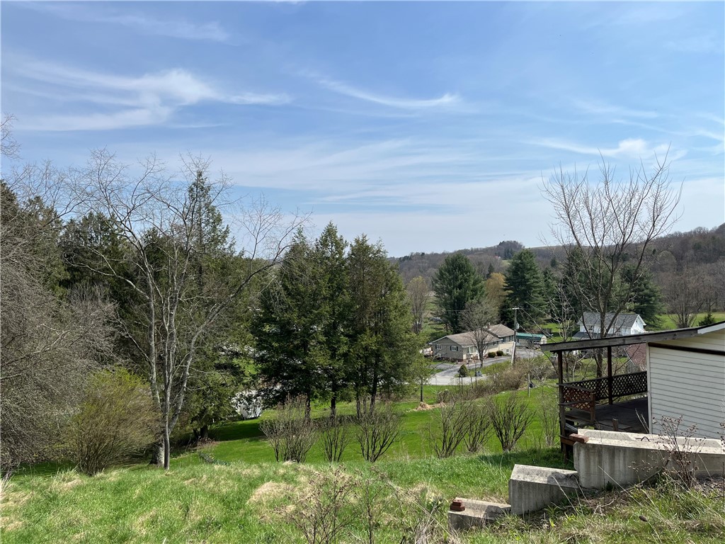 312 Woodchuck Lane