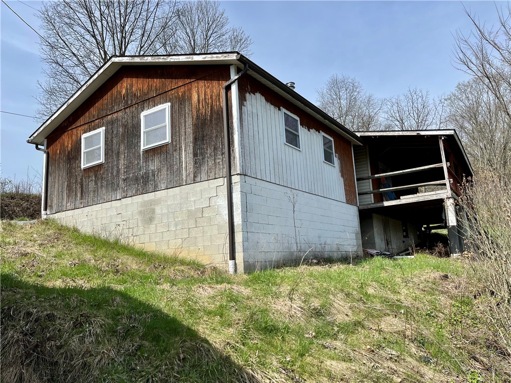 312 Woodchuck Lane