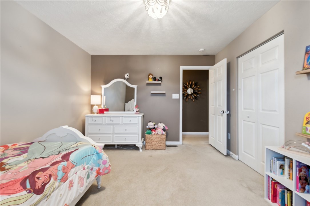 106 Manor View Dr
