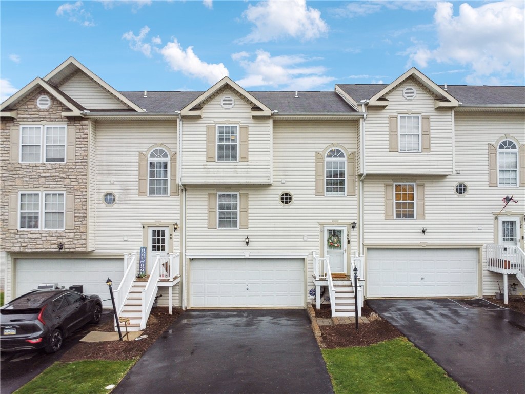 106 Manor View Dr