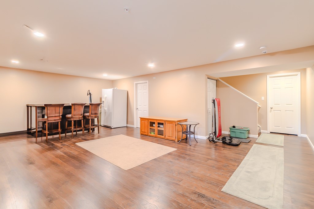 6478 Lindsey Ln