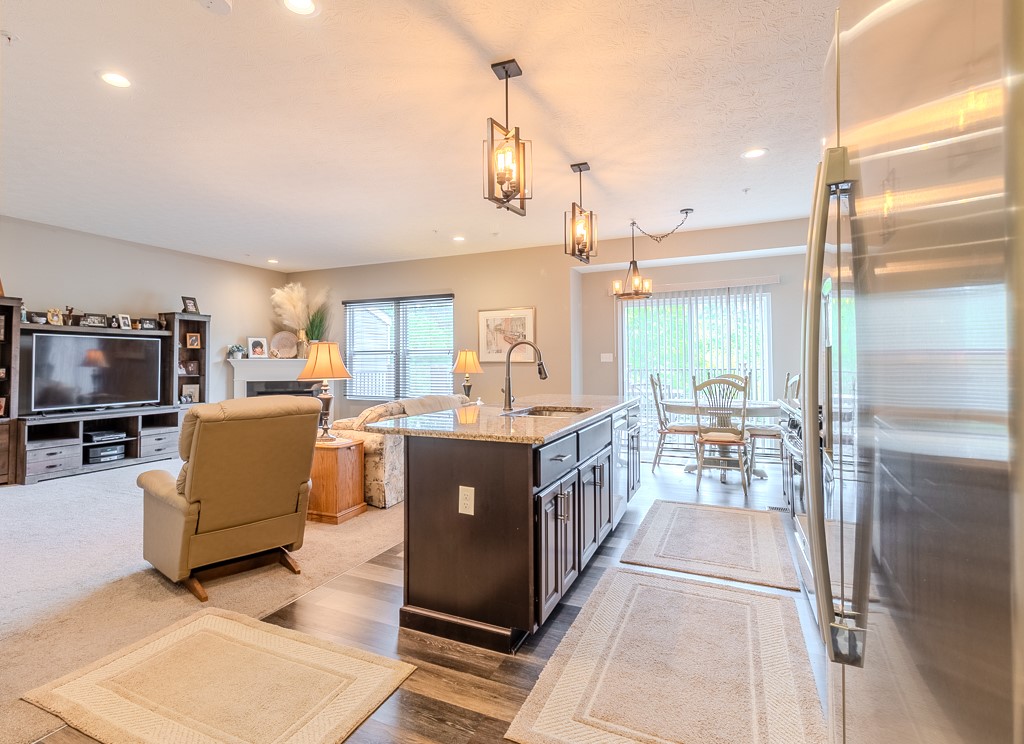 6478 Lindsey Ln