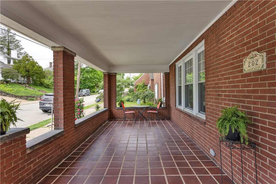 202 Tremont Ave