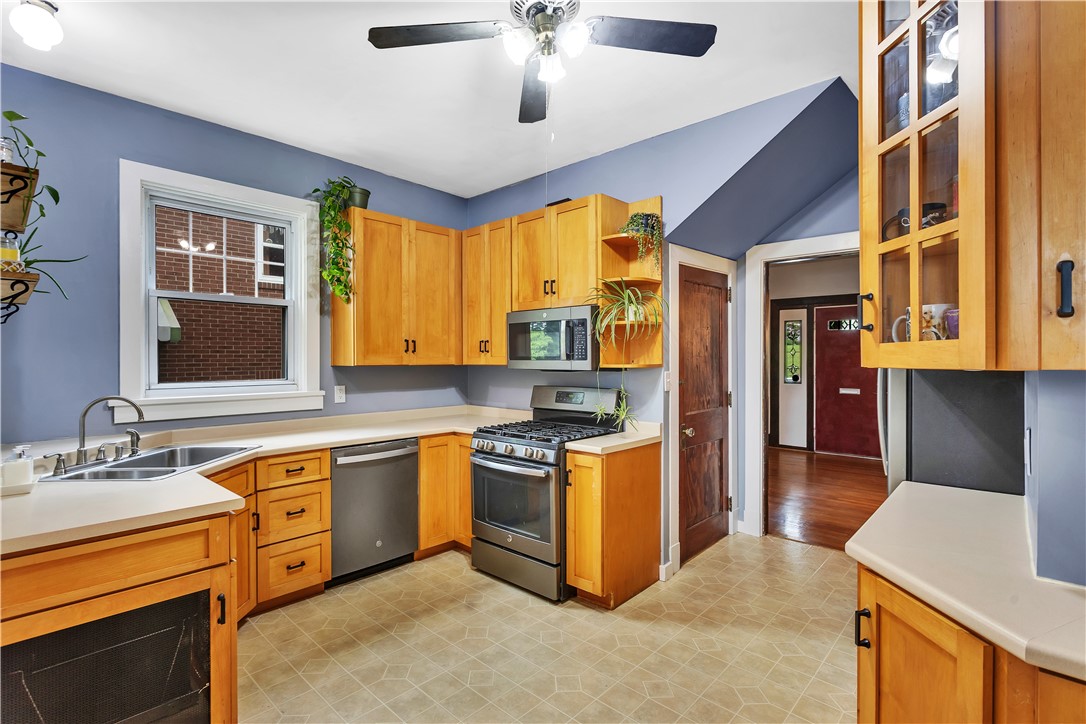 202 Tremont Ave