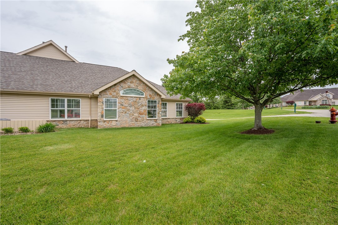 6055 Triple Crown Cir