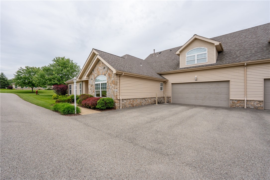 6055 Triple Crown Cir