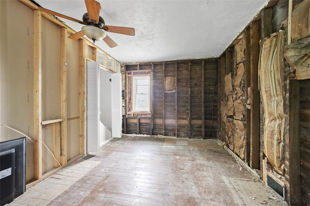 228 Wolfe Lane