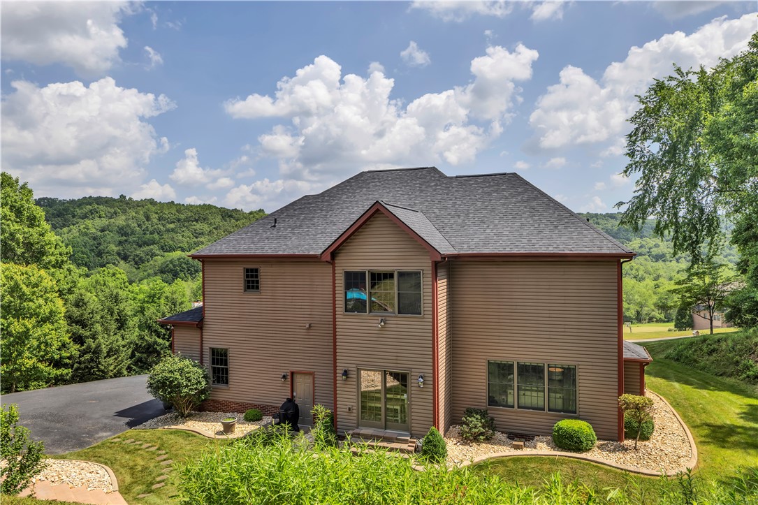 245 Shaw Ct.