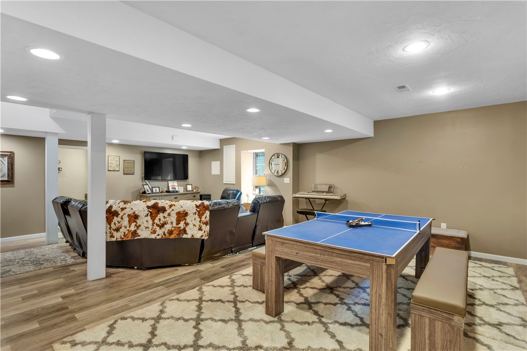 245 Shaw Ct.