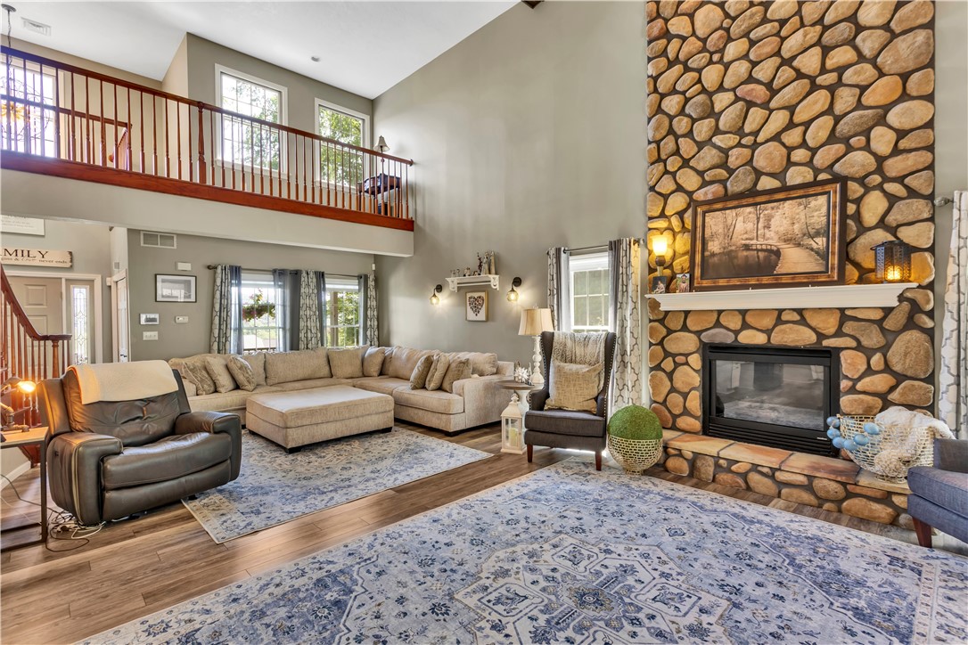 245 Shaw Ct.