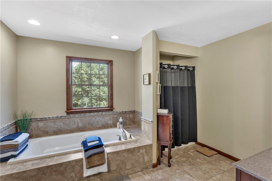 245 Shaw Ct.