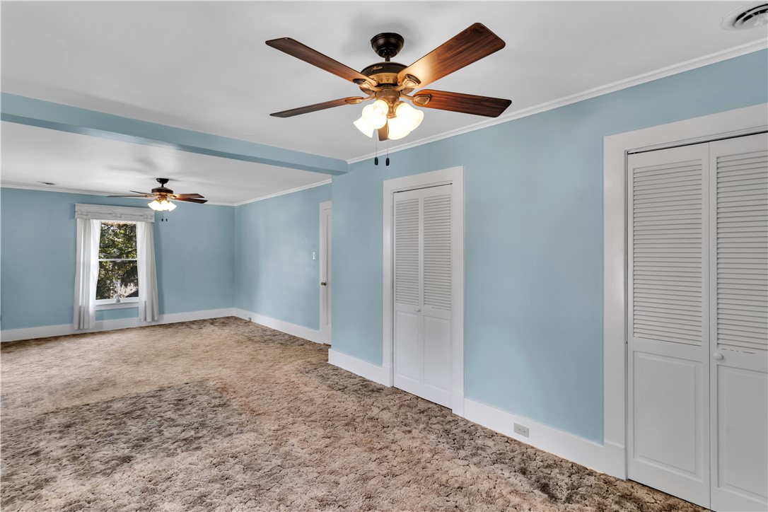 1206 Loucks