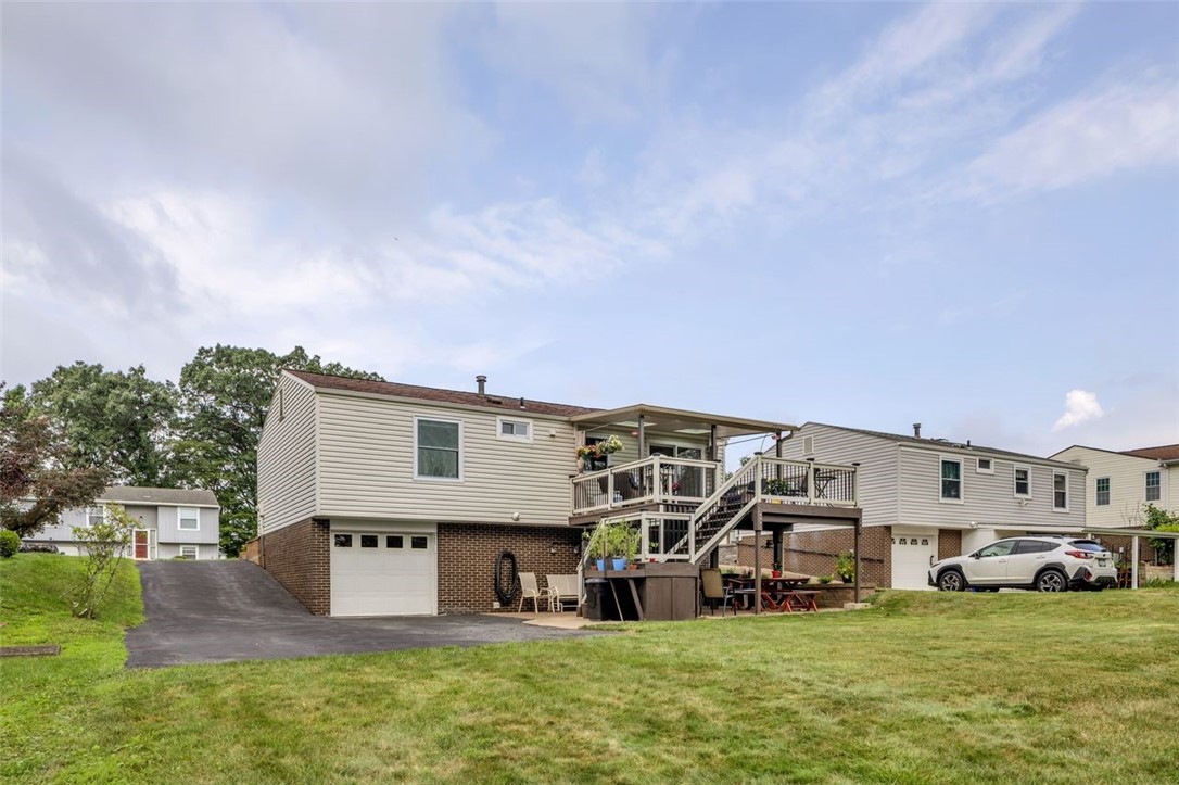 775 Illini Dr