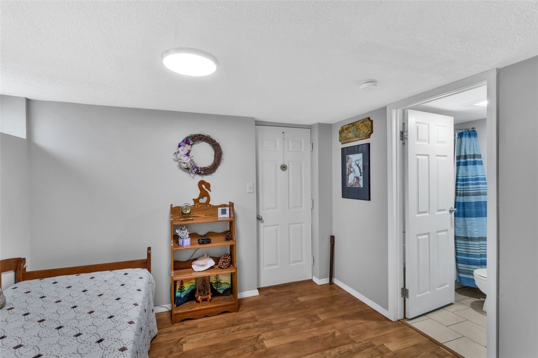 775 Illini Dr