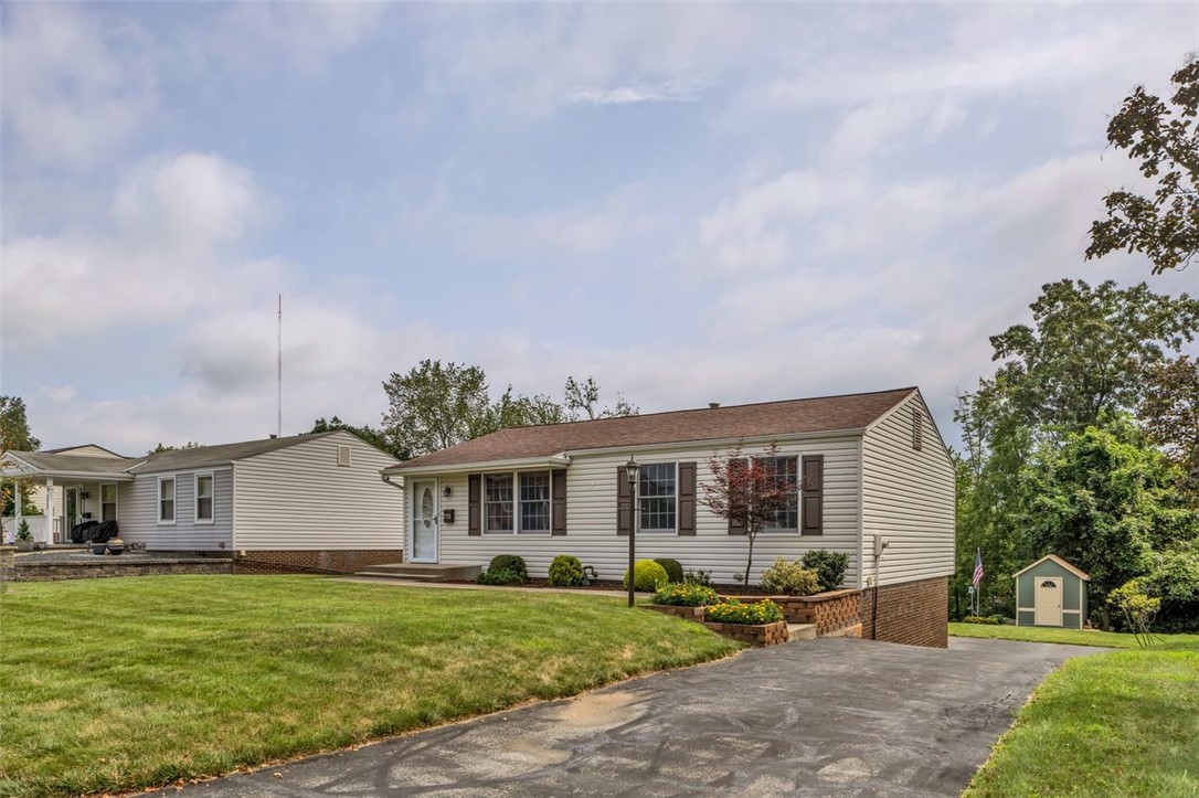 775 Illini Dr