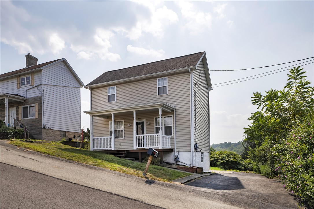 624 DIANTHUS STREET