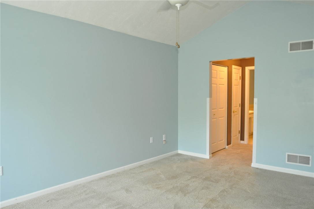 403 Hunt Club Dr