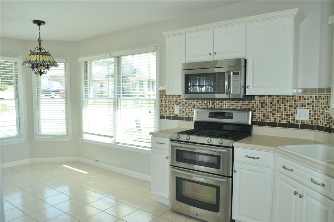403 Hunt Club Dr