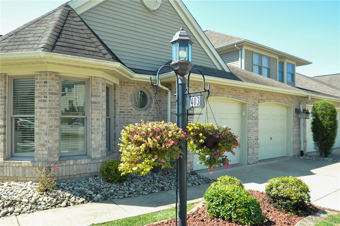 403 Hunt Club Dr
