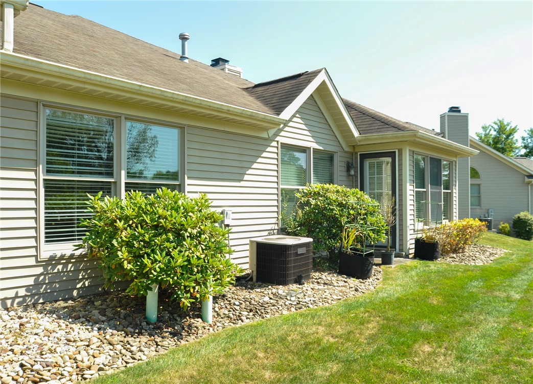 403 Hunt Club Dr