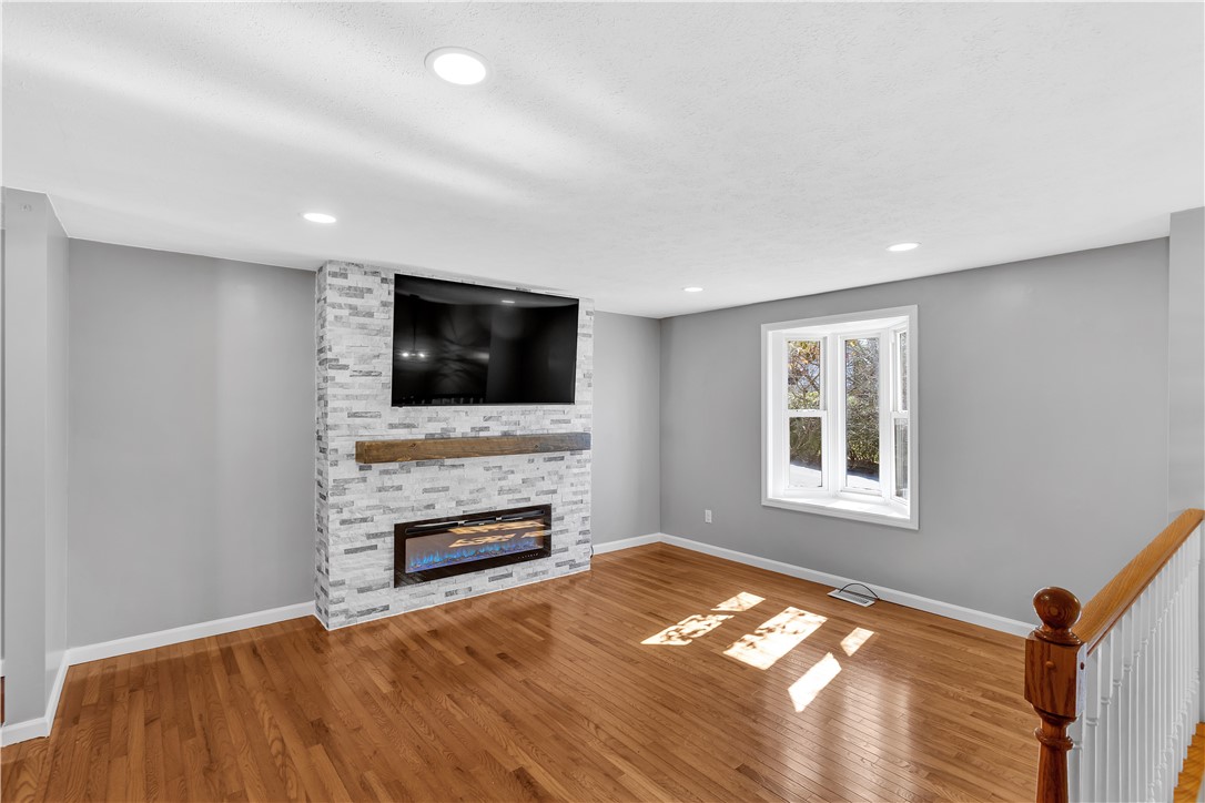 305 HOPI DRIVE