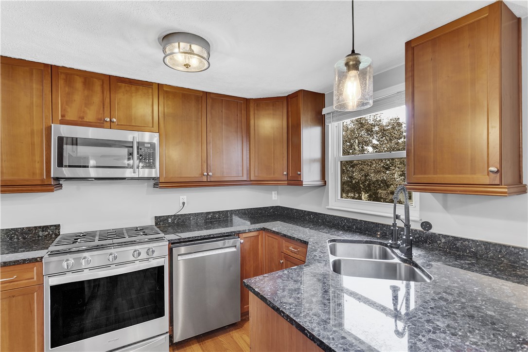 305 HOPI DRIVE