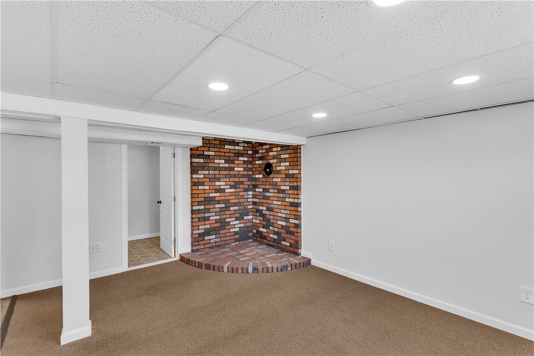 305 HOPI DRIVE