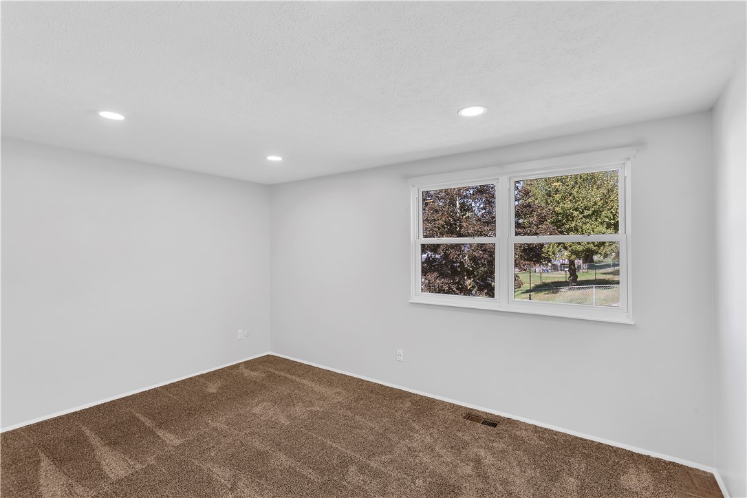 305 HOPI DRIVE