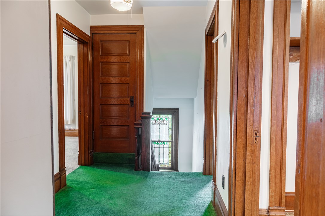 400 Ridge Ave