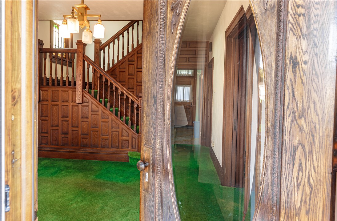 400 Ridge Ave