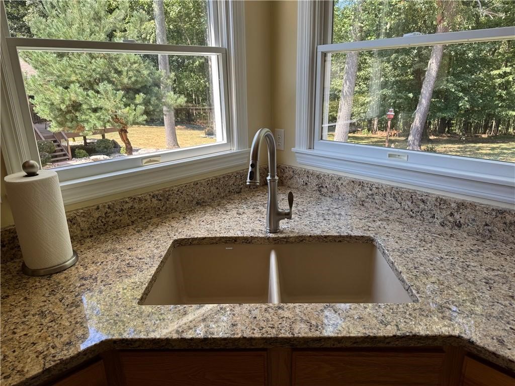 104 POINT VIEW COURT