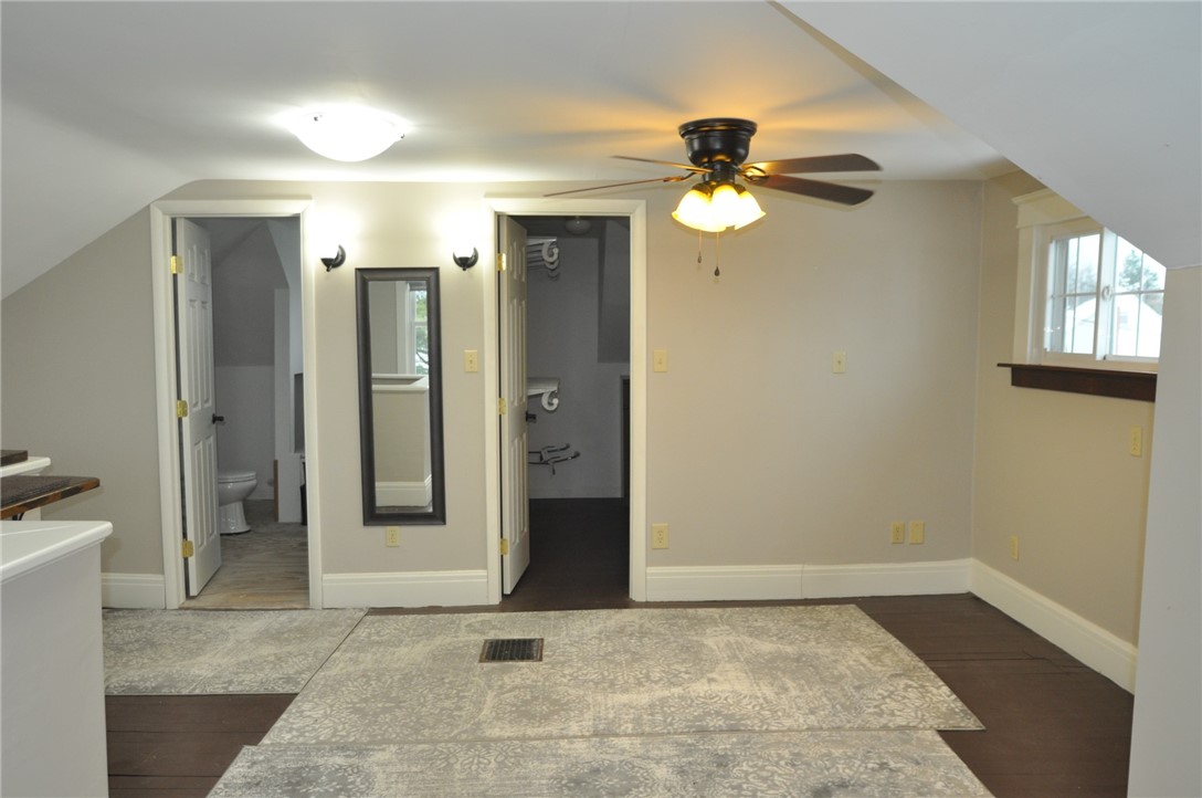 1032 Evergreen Ave