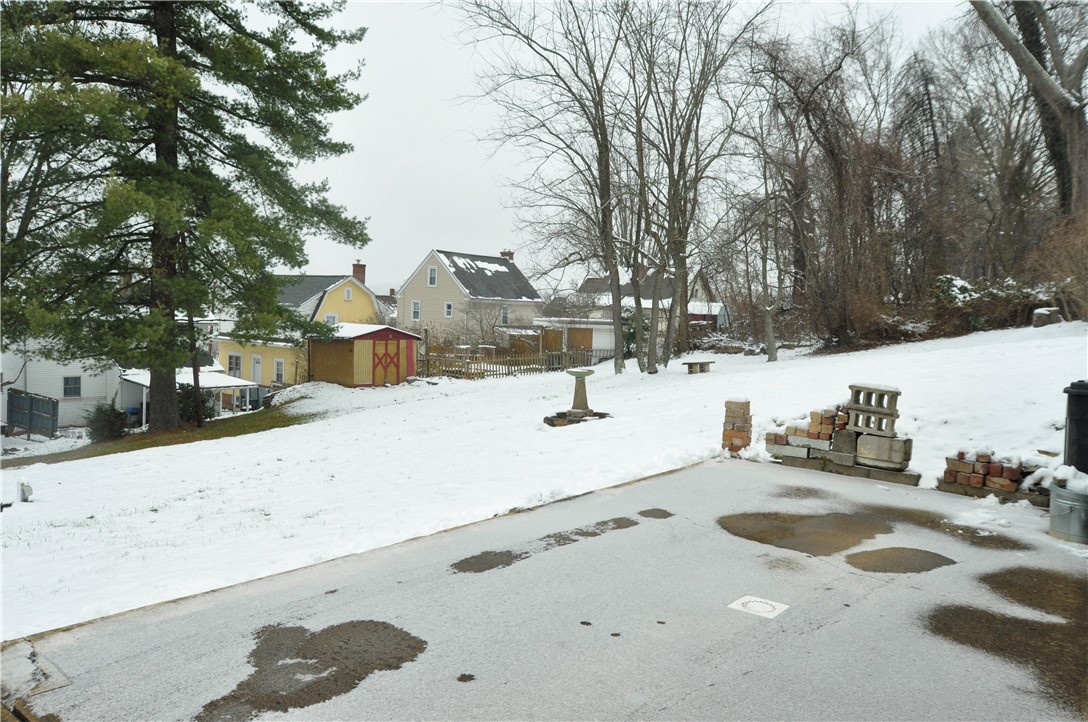 1032 Evergreen Ave