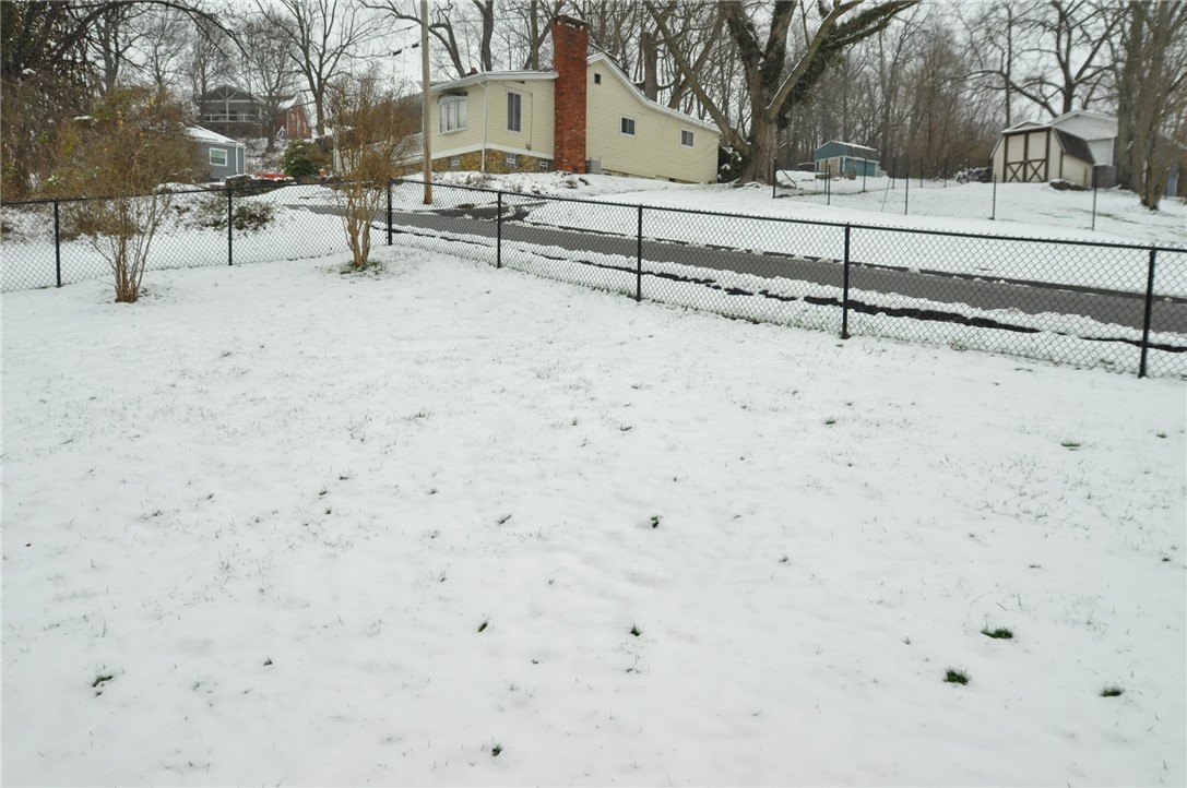 1032 Evergreen Ave