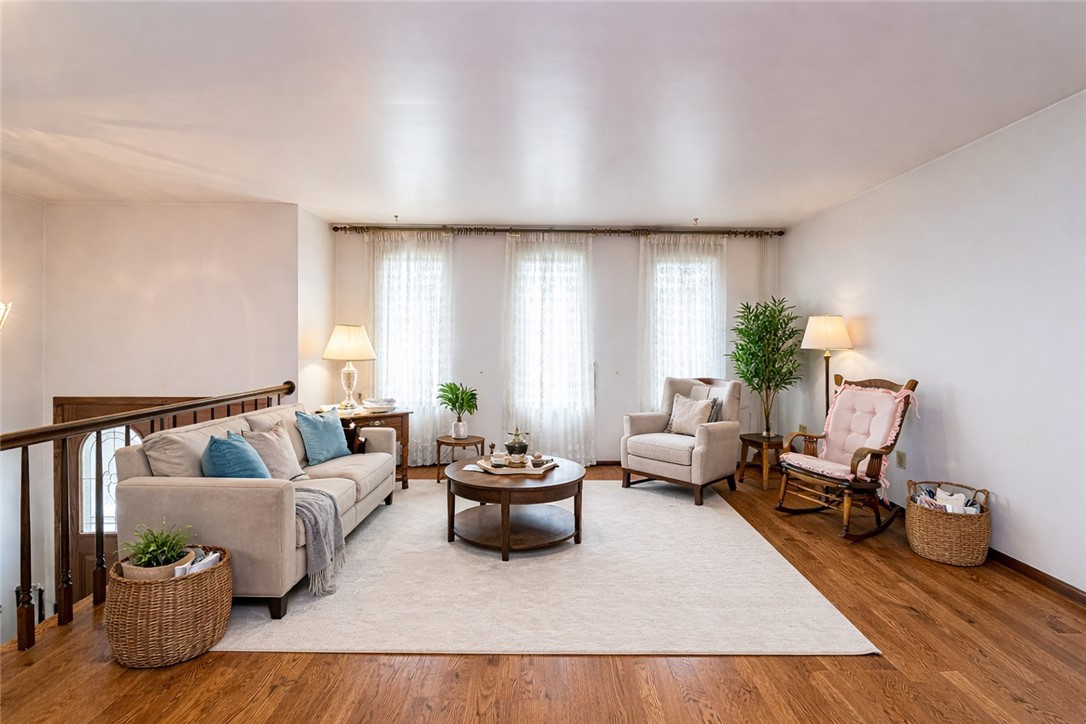 237 MELROSE DRIVE