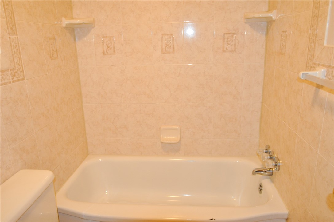336 Glencoe Dr.