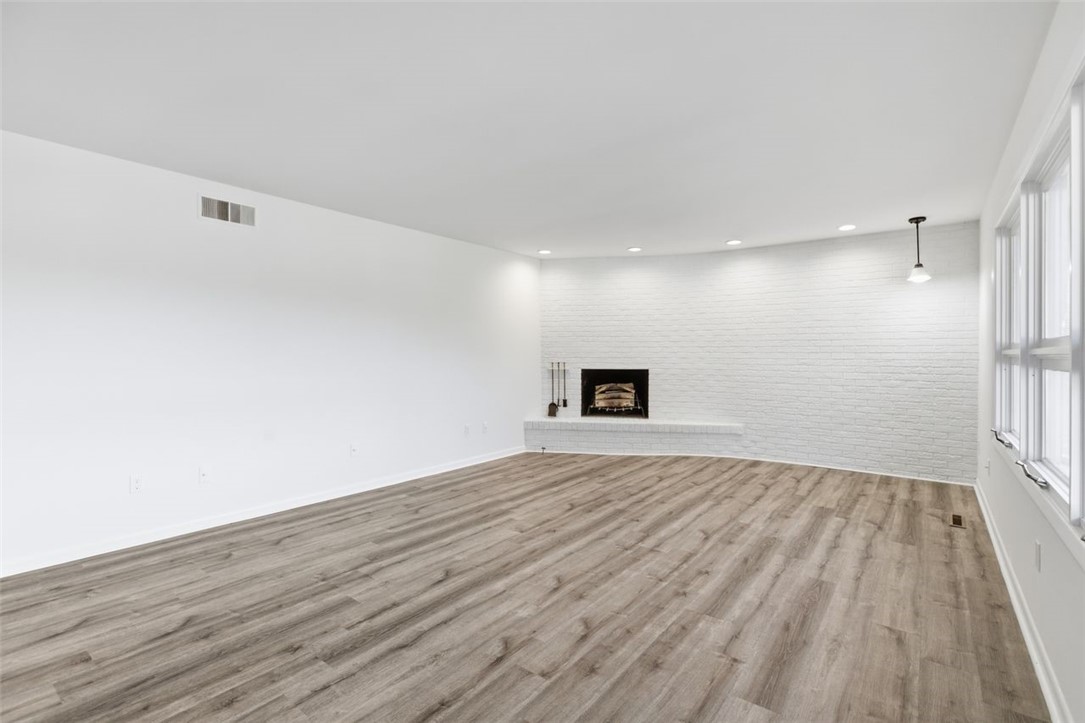 742 Cabin Hill Drive