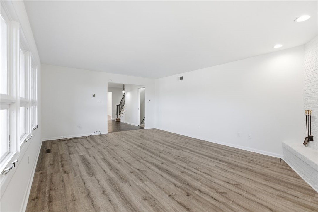 742 Cabin Hill Drive