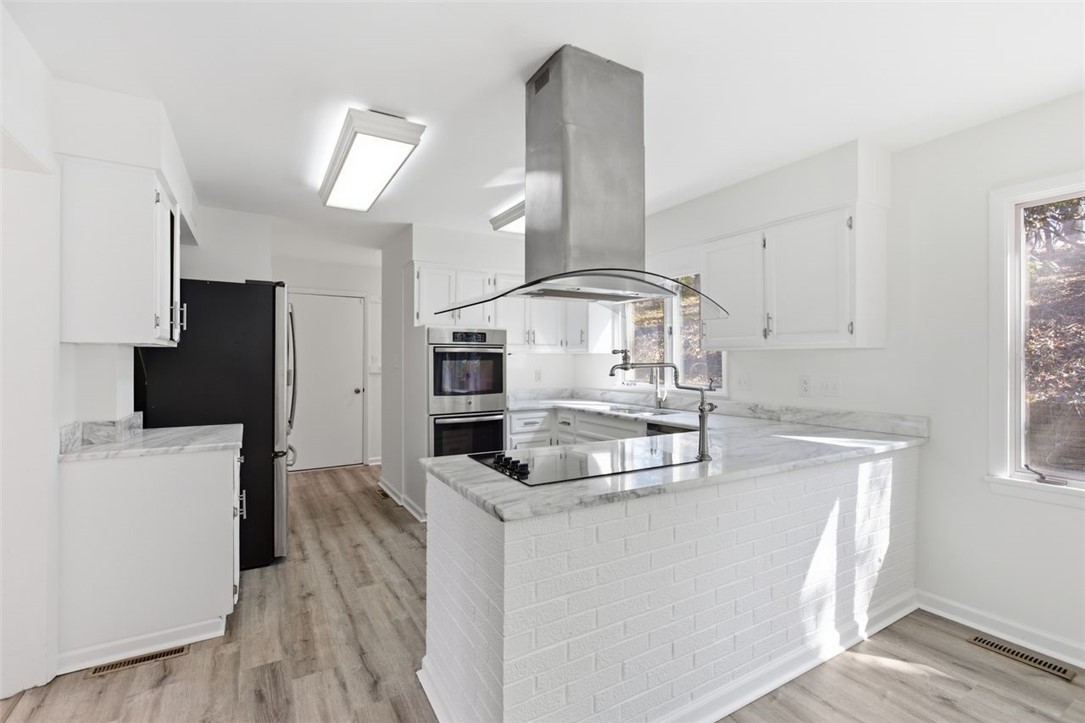 742 Cabin Hill Drive